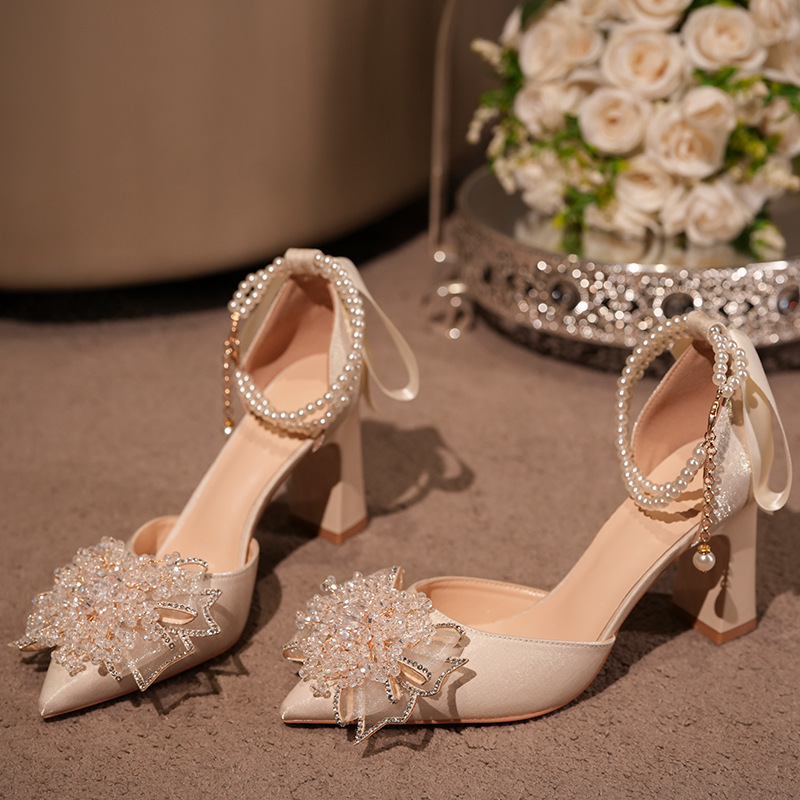 Thick-Heeled Stunning Wedding Shoes for Women, 2026 Autumn New Style, Suitable for Both Traditional Chinese Wedding Dress and Western-Style Wedding Dress, Comfortable for Pregnant Women, High-Heeled Wedding Shoes