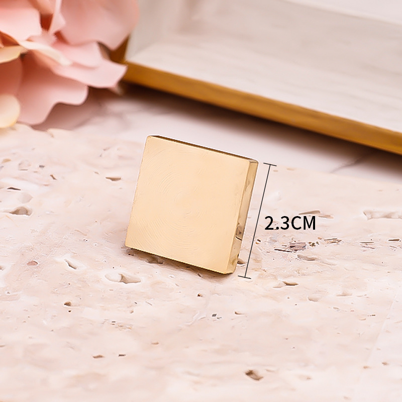 Suministro directo de fábrica sello de pintura de fuego material de cabeza de cobre sello de pintura de fuego cabeza de cobre en blanco sello de pintura de fuego material de sellado de cera