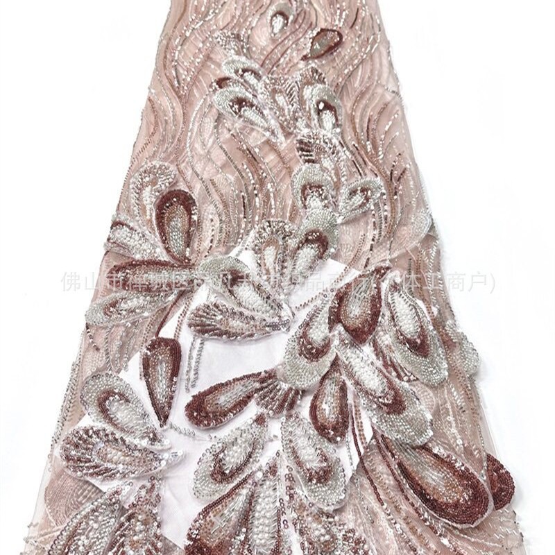 Peacock pluma bordada a mano tela de malla de perlas tamaño de perla pieza de tubo mezcla costura ligera de lujo banquete anfitrión vestido de tela image 2