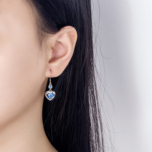 Jingdong Tmall Ocean Heart Earrings Feminine Long Ear Hooks Personalized Trendy Super Fairy Earrings Heart-Shaped Earrings Earrings