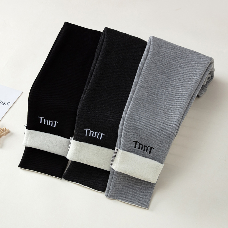 Base de las niñas forrada de lana engrosada pantalones largos de los niños de invierno cálido bebé niñas de una sola pieza de terciopelo pantalones de desgaste exterior fabricante