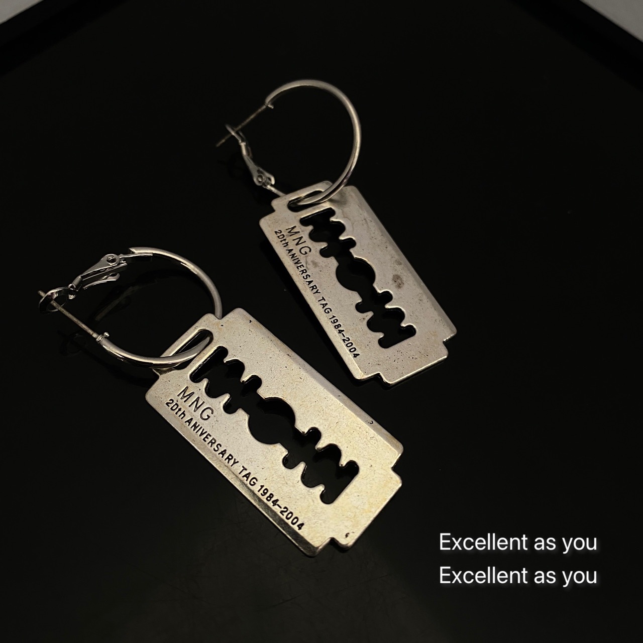 Hong Kong Style Retro Dark Style Niche Personality Exaggerated Blade Earrings Old Design Removable Earrings Earrings Men