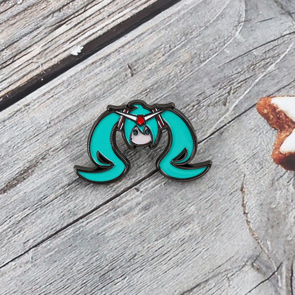Hatsune Miku Q-version metal brooch, Hatsune Miku fan-made enamel badge, cute cartoon accessory for collars and bags
