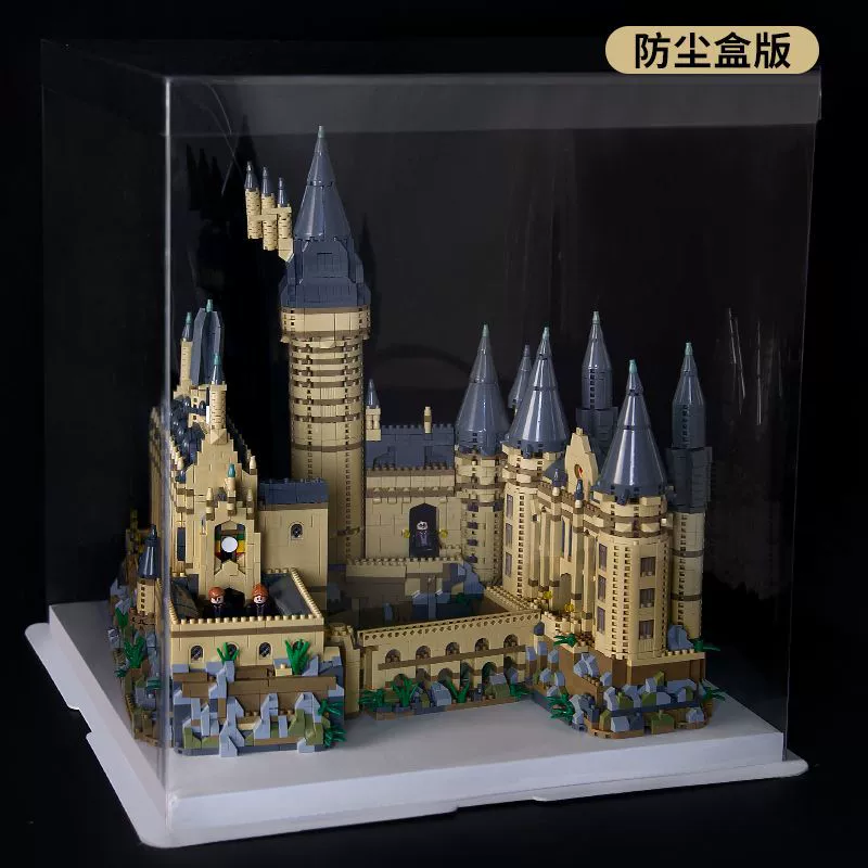 Конструктор (Lego) серия «Замок» — наборы из мелких деталей, модели достопримечательностей (разное количество деталей)