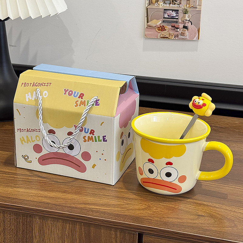 かわいい萌えピエロマグカップのアイデアは、カップセラミックの蓋付きスプーンカップルストローカップの誕生日プレゼントを責めます|undefined