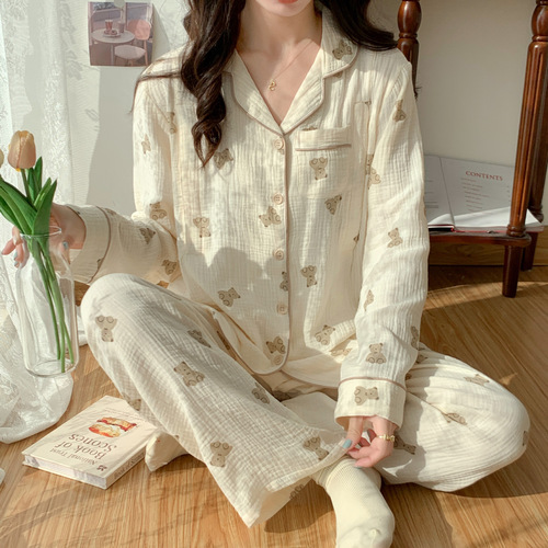 Spring and summer lightweight 100% cotton gauze penguin-themed postpartum clothing, crepe fabric maternity pajamas with large-size, sweat-absorbent design for breastfeeding after childbirth