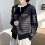 新款秋季条纹圆领毛衣