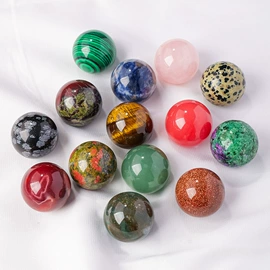 水晶工艺品;宝石工艺品;手链