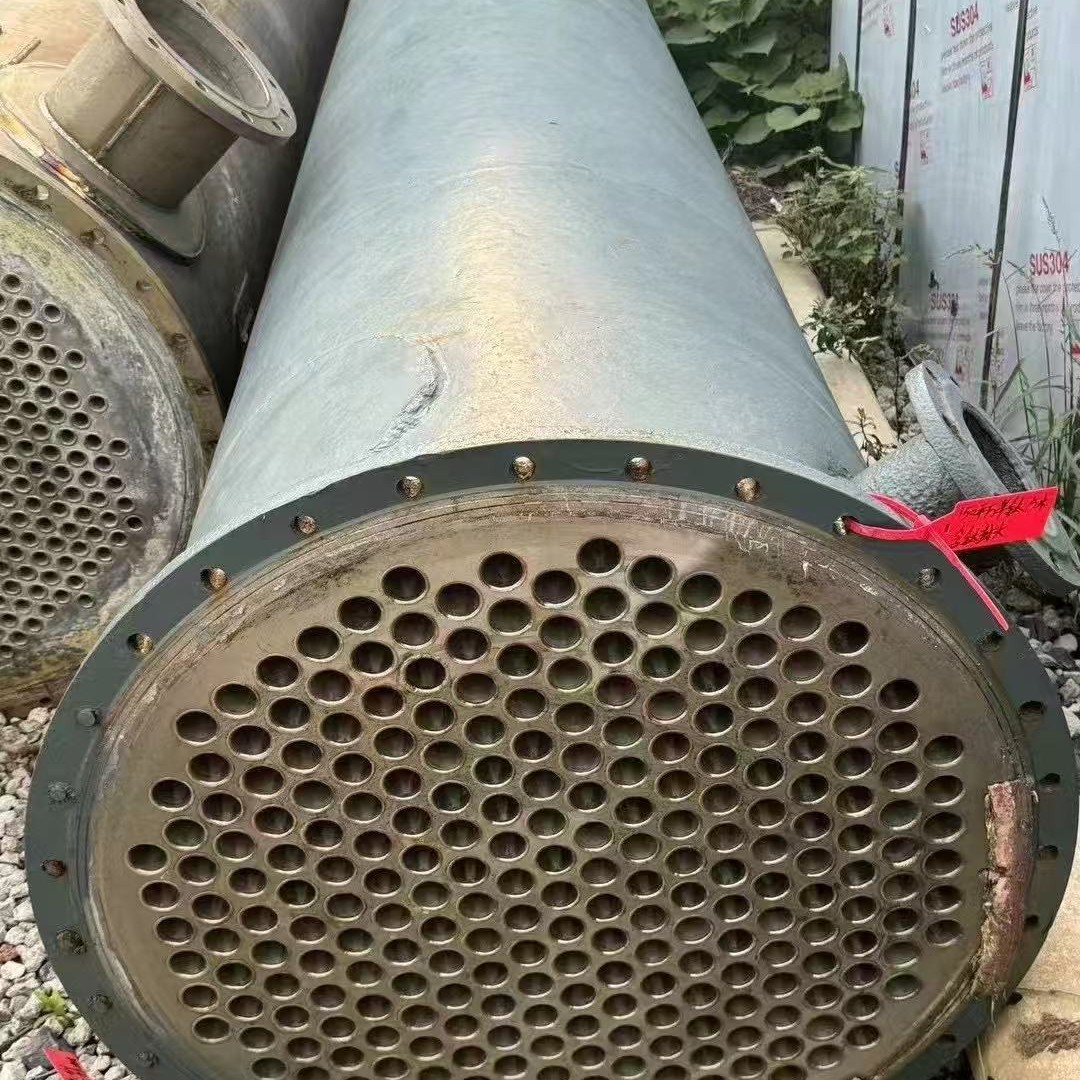 出售一批40平方-330平方列管冷凝器  钛材换热器  不锈钢冷凝器