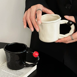 果盘、果篮;冷水壶;茶盘