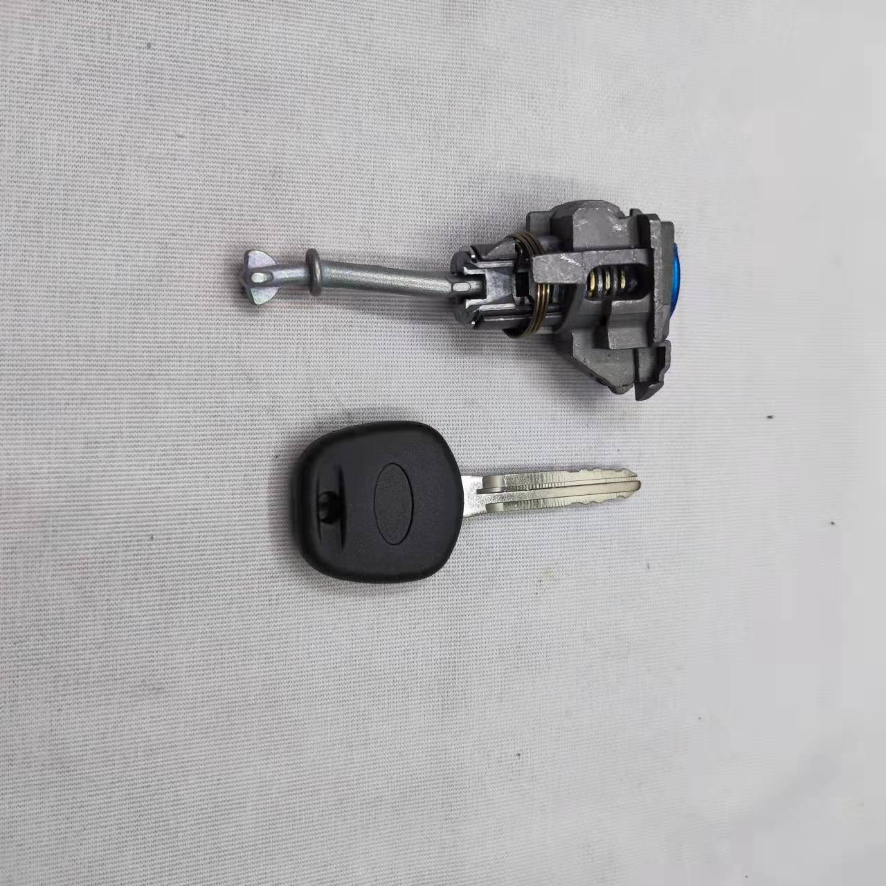 Adecuado para Toyota cerradura cilindro camei cerradura de la puerta cilindro cerradura del coche cilindro gran cantidad congyo