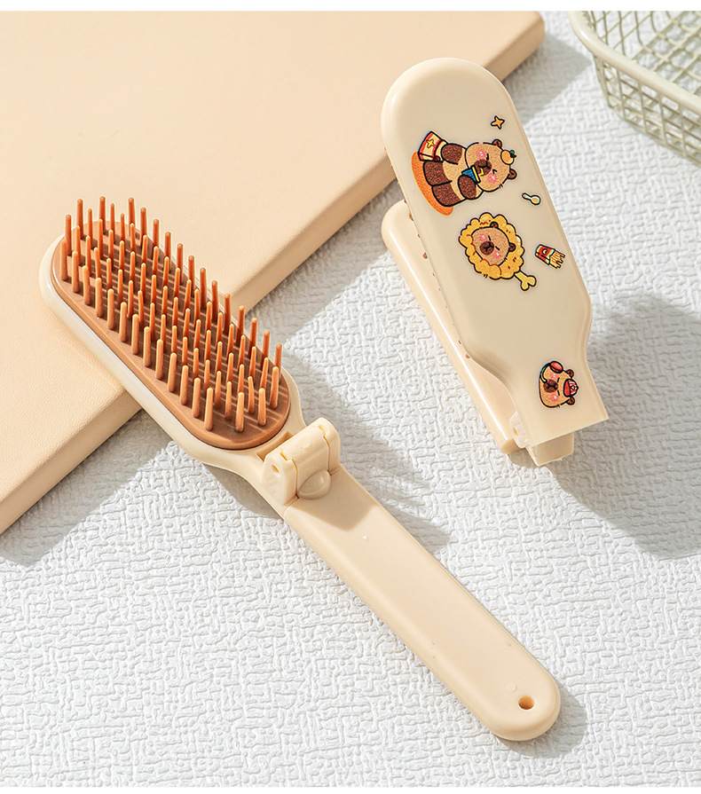 Sød capybara foldbar hårbørste lille børste til rejsen_voghion.com