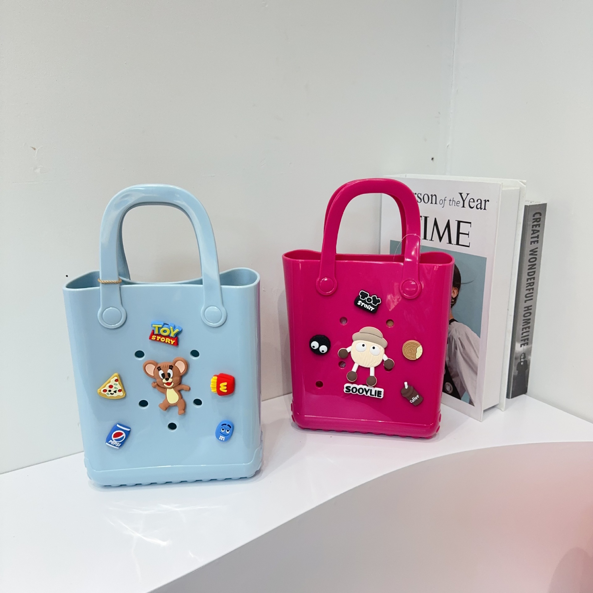 Jelly Bag 2025 New Cross-border DIY Hole Bag, Cartoon Doll, Children's Bag, Beach Baby, Toiletries and Vegetable basket bag Item Picture