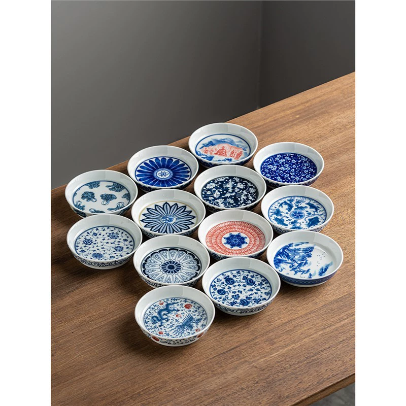 Керамическая сине-голубая печь для дров