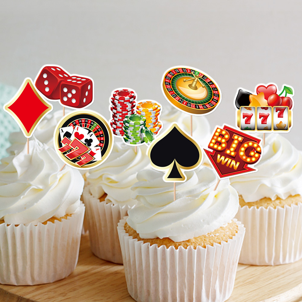 Nuevos productos transfronterizos de decoración de pastel de fiesta plug-in de entretenimiento temático de póker de corazón de桃 tarta de decoración de tarjetas