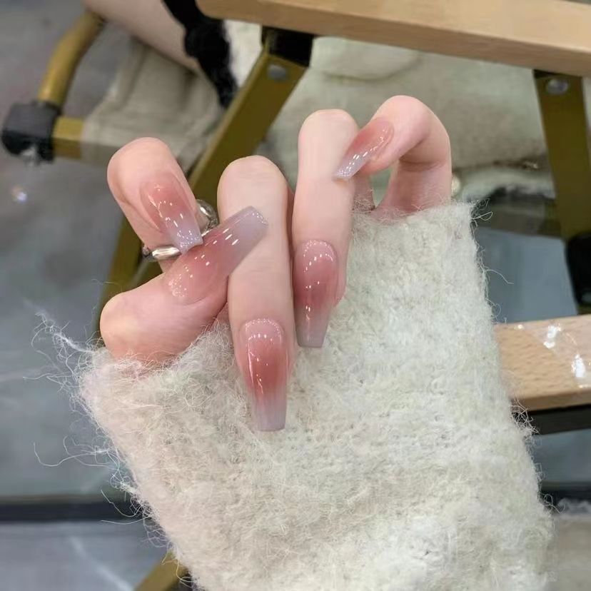 A principios de otoño nuevo Maillard desgaste uñas Blush gradiente gris azul uñas belleza blanco puro deseo estilo uñas parche uñas falsas