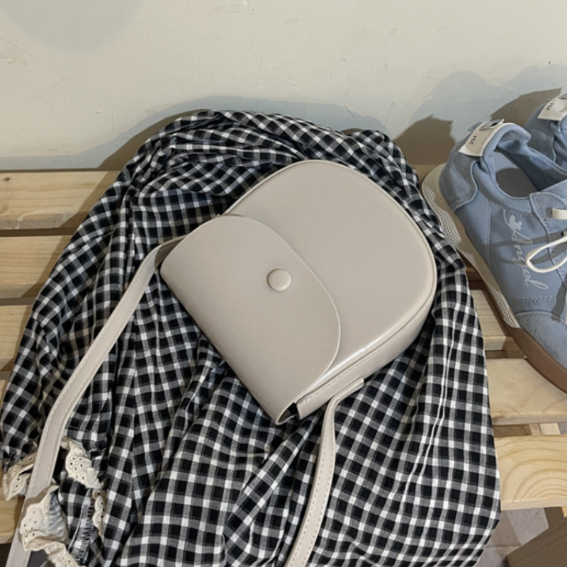 Borsa per cellulare leggera, semplice ed elegante, con tracolla, color caramella, versione coreana versatile_voghion.com