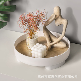 ���W�L���ռ{�P��ˮ��޹��y̨���yƷ����м���ˮ�������бPľ�|