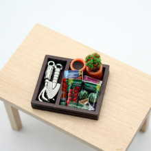 Dollhouse娃娃屋园艺木盒铲子盆栽植物种子迷你模型花园场景配件