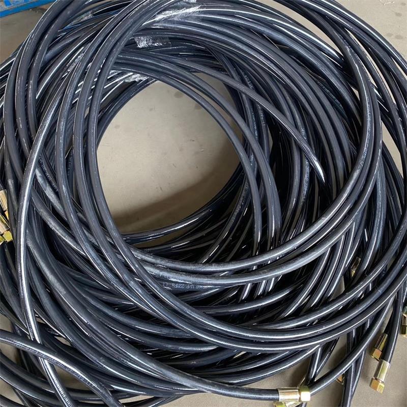 供应耐磨高强性高聚氨酯软管