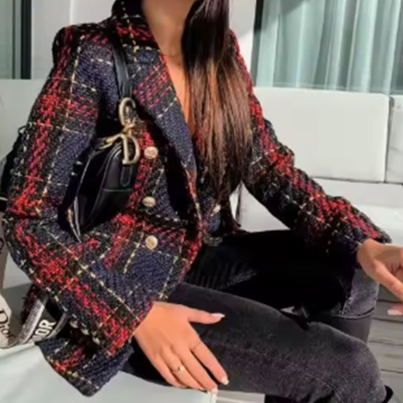 2025 Autumn Women's Vintage Plaid Tweed Suit Fashionable and Elegant Commuting Double-Breasted Slim Short Jacket