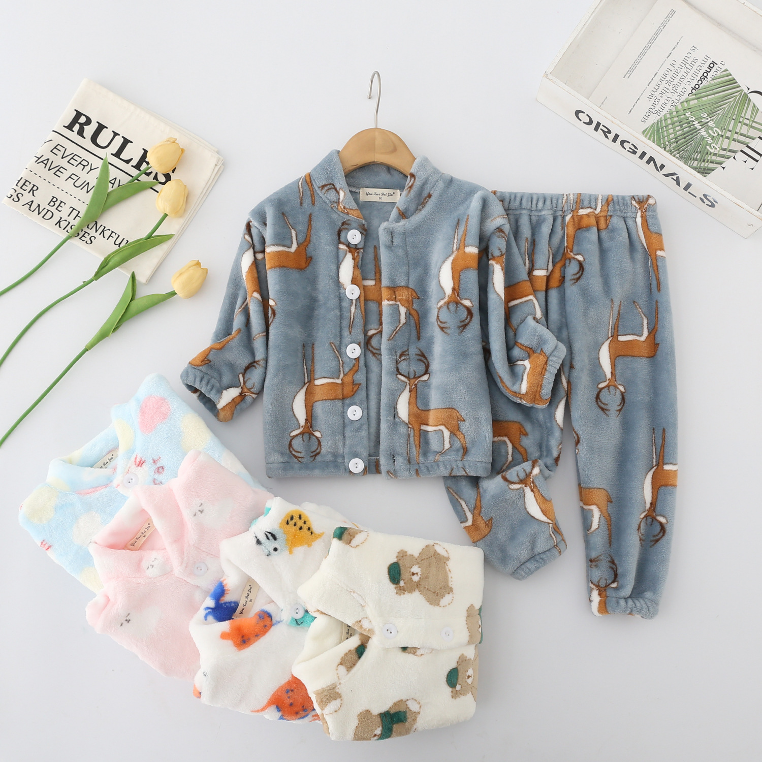2021 Otoño e Invierno traje de pijama para niños franela niños y niñas estampado flor hebilla cardigan hogar conjunto de dos piezas primavera