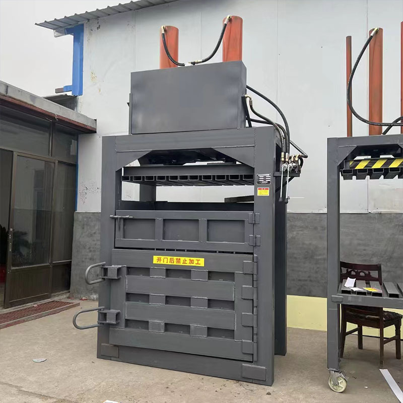 20吨碎海绵布料打捆机 塑料瓶易拉罐打包机 旧衣服废铁压缩机