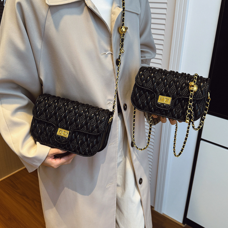 Bagos de viento de fragancia para mujeres 2025 nuevo estilo nuevo nicho francés diseño universal bolso de cadena de diamante bolso de hombro