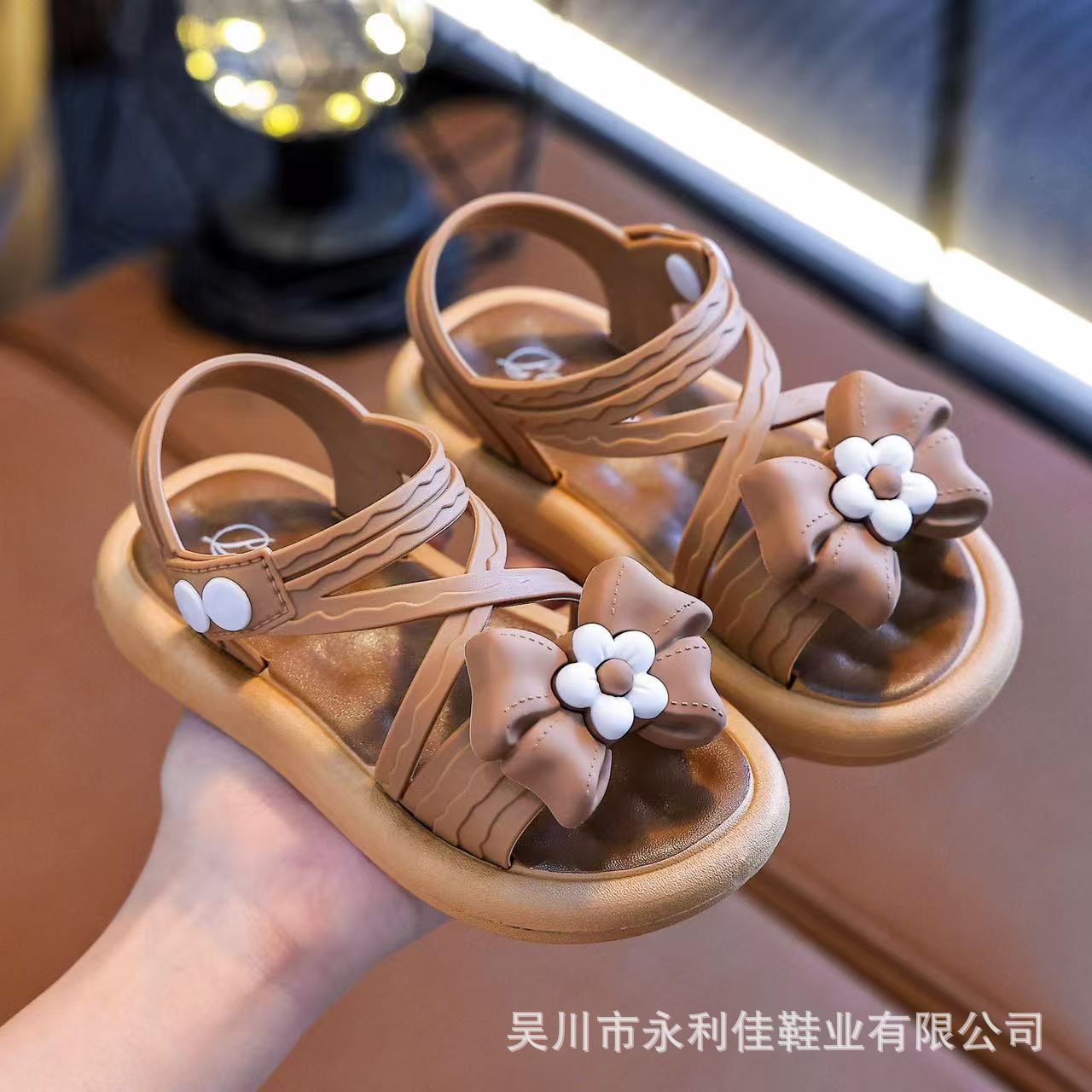 Sandalias de niñas de verano exportación de bebés comercio exterior al por mayor comercio electrónico zapatos de hebilla para niños pequeños princesas