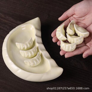 ���п�܄����մ�ˮ��Ӽܿ����м��þƵ�;߹��������R���b