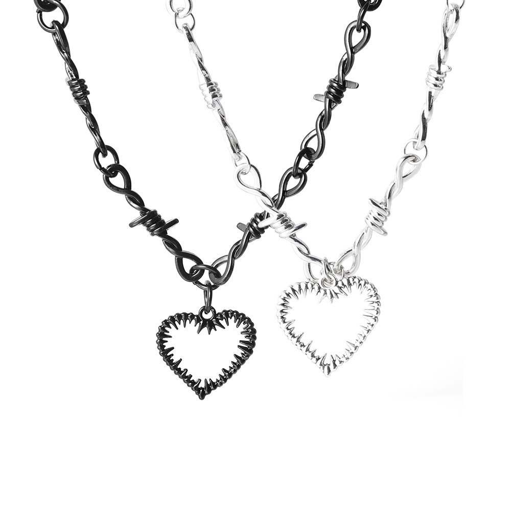 1 Piece Hip-hop Heart Shape Alloy Metal Chain Unisex Pendant Necklace display picture 1
