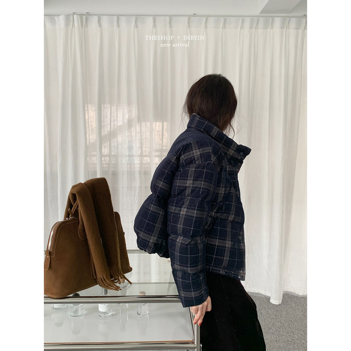 易恩欧inbyin格纹控短款羽绒服女款冬季外套小个子保暖立领面包服