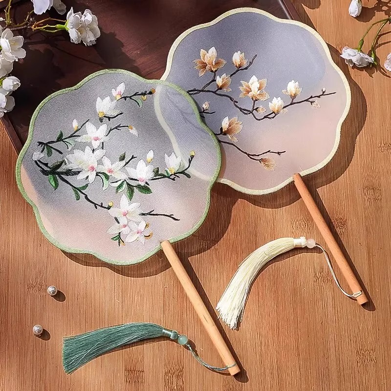 Embroidered Round Fan, Ancient Style Hanfu Fan, Suzhou Embroidery, Chinese Style Qipao, Children's Round Fan, Summer Dance Fan, Special Use Embroidered Round Fan, Ancient Style Hanfu Fan, Suzhou Embroidery, Chinese Style Qipao, Children's Round Fan, Summer Dance Fan, Special Use