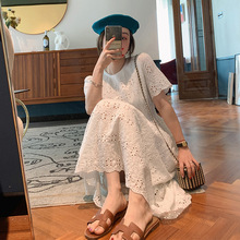 白色连衣裙女夏2024新款韩版收腰显瘦气质刺绣镂空蕾丝裙子中长款