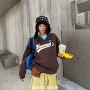 冬季前后字母撞色卫衣