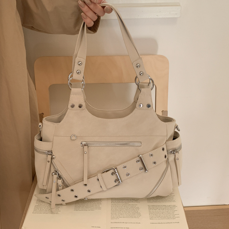 Cross-border retro cool girl moto bolso nicho cinturón hebilla brazo bolso de hombro bolso de mujer mochila de viaje