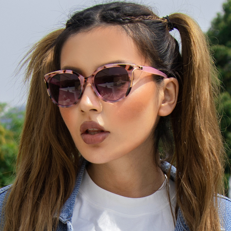 Sunglasses Classification PC, UV400 Protection Lens Material Fashion Gradient Color PC UV400 Protection Cat Glasses Full Frame Women's Sunglasses