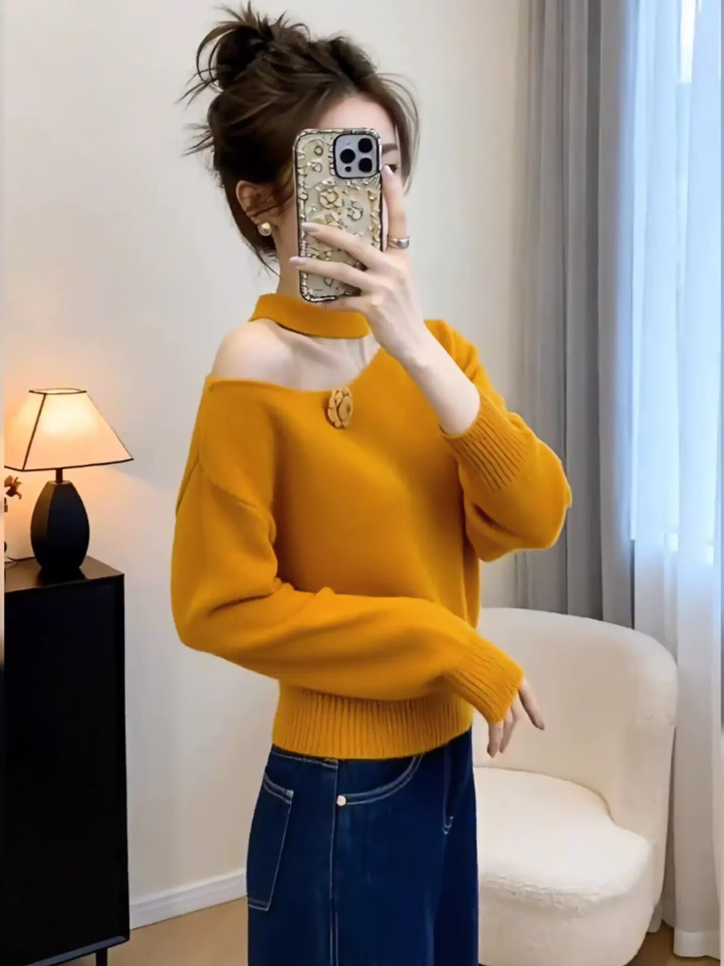 Áo len hoa nữ hở vai cổ yếm phong cách ôn nhu — màu cam