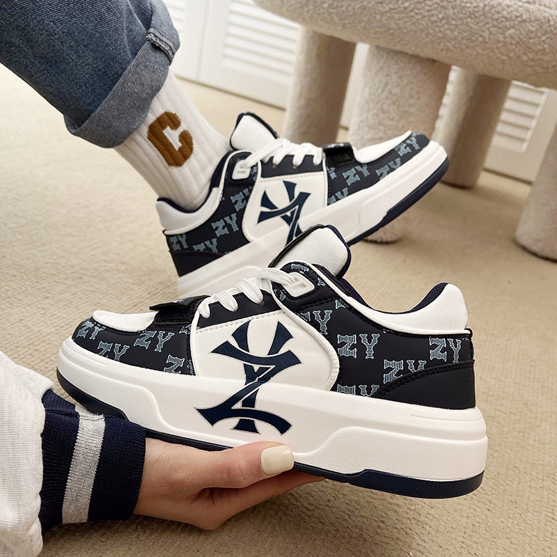 2023 new 8875 men's and women's shoes couple's thick-soled height increasing low-top senior high-school shoes mid-top sports casual board shoes