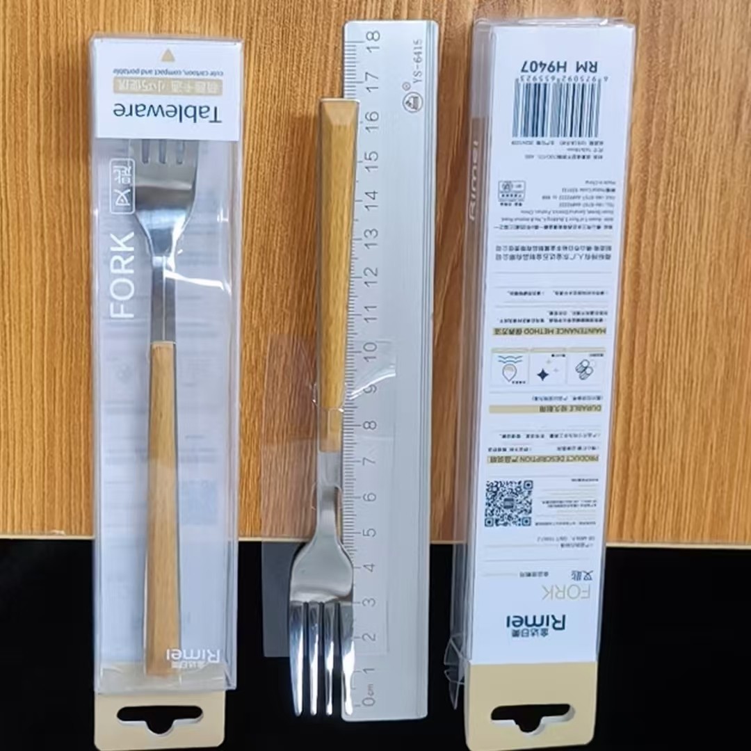 Nueva moda caja de dibujos animados de acero inoxidable regalo snack cubiertos set estudiantes portátiles cucharas al aire libre palillos