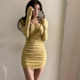韩国2025秋季新款时尚性感V领修身褶皱长袖连衣裙包臀短裙JM