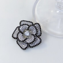 С���Lɽ�軨���2023�¿�ߙn�����ػ�Ů����؄e��OӋ���ػ�