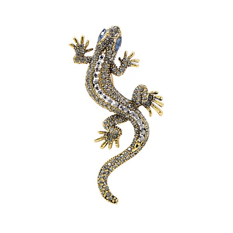 Retro brooch