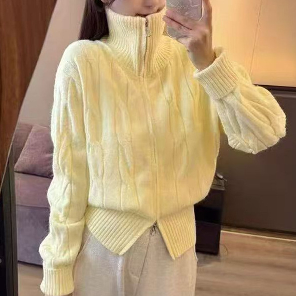 Design elegant sweater with zipper