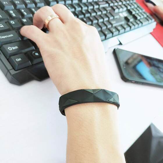 Anti-static Silicone Bracelet Negative Ion Men's and Women's Outdoor Sports Bracelet Balance Energy Waterproof Anti-radiation Bracelet