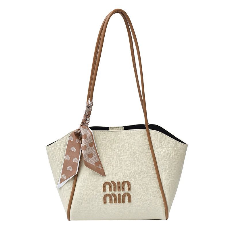 Capacious shoulder bag, fashionable universal handheld one-shoulder bag, city style