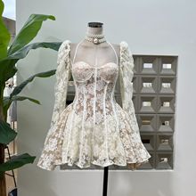 亚马逊2025春夏法式轻熟风低胸系带鱼骨雕花蕾丝超短蓬蓬连衣裙