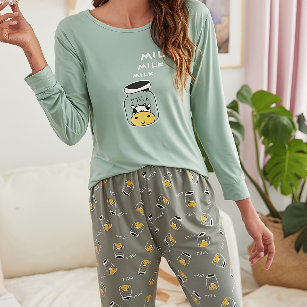 Comercio exterior transfronterizo pijamas europeos y americanos ropa de hogar para mujer Amazon cuello redondo para mujer pantalones de dibujos animados de manga larga traje de otoño