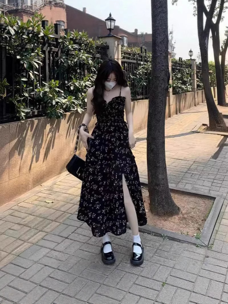 Đầm maxi nữ thắt eo xẻ tà dài phong cách trà chiều — đen