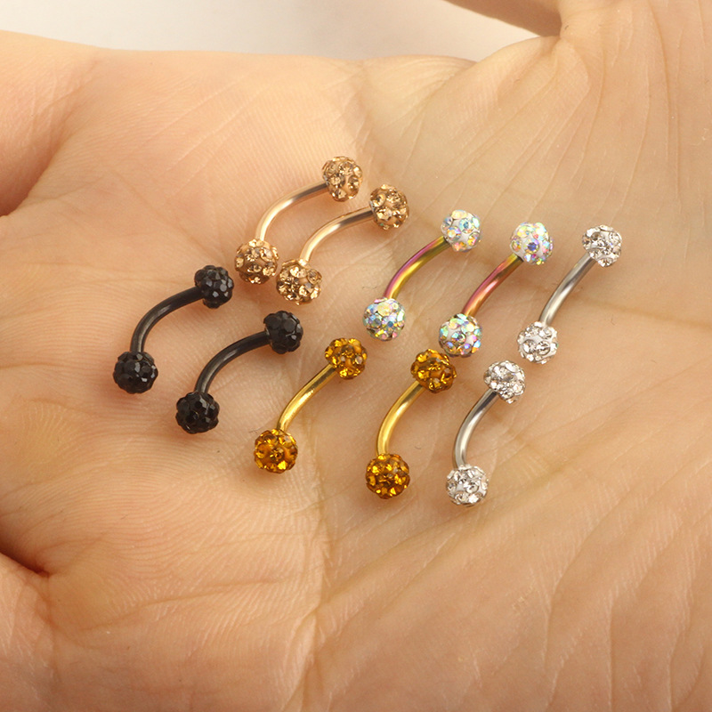 16G labret stud size and finish detail